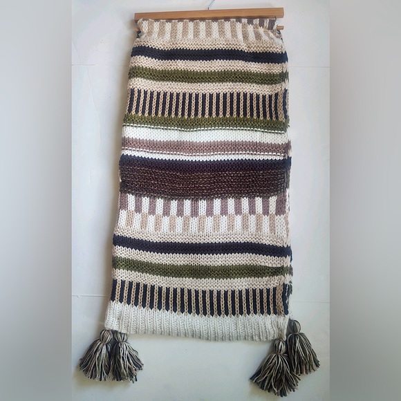 🎁ASPEN Home Decorative Throw Blanket - Olive Multi - Picture 2 of 4